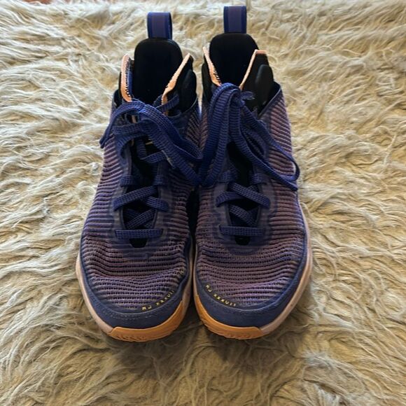 Nike Air Jordan XXXVII boys purple and‎ orange basketball shoes size 7y - Picture 1 of 10